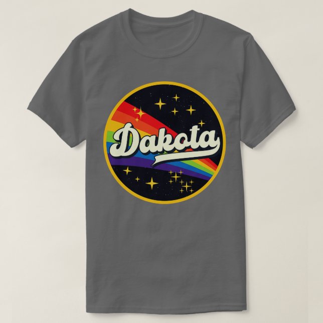 Camiseta Dakota Rainbow No Estilo Vintage Do Espaço (Frente do Design)