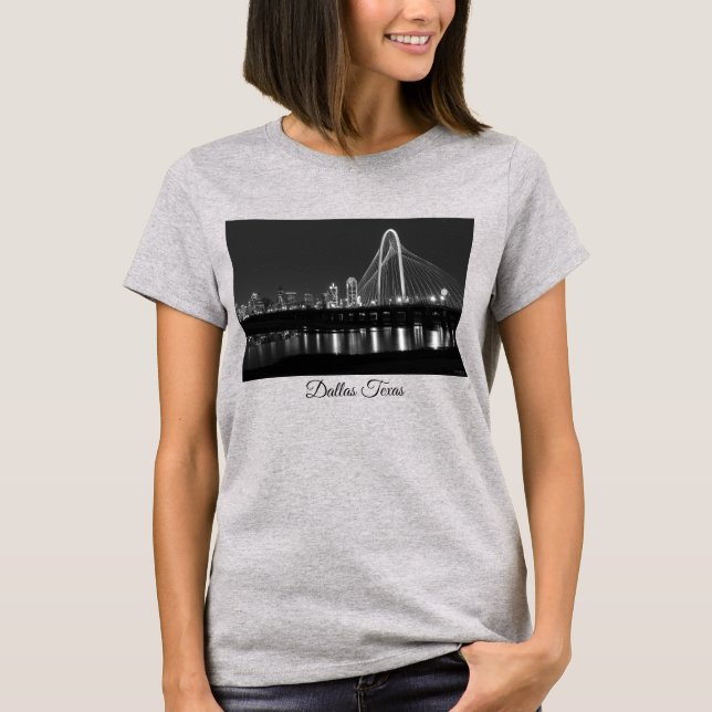 Camiseta Dallas Bridge View Grayscale T Shirt (Frente)