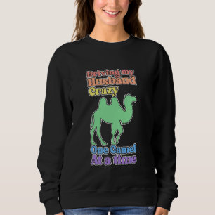 Camiseta Dama de Camelo Engraçada Deixando Meu Marido Louco