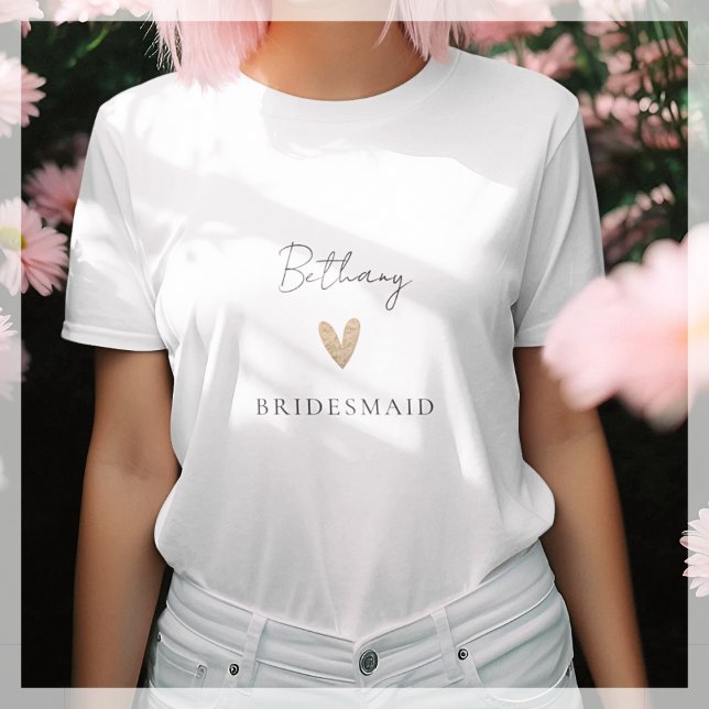 Camiseta Dama de Honra Coração Dourado Rótulo Moderno (Criador carregado)