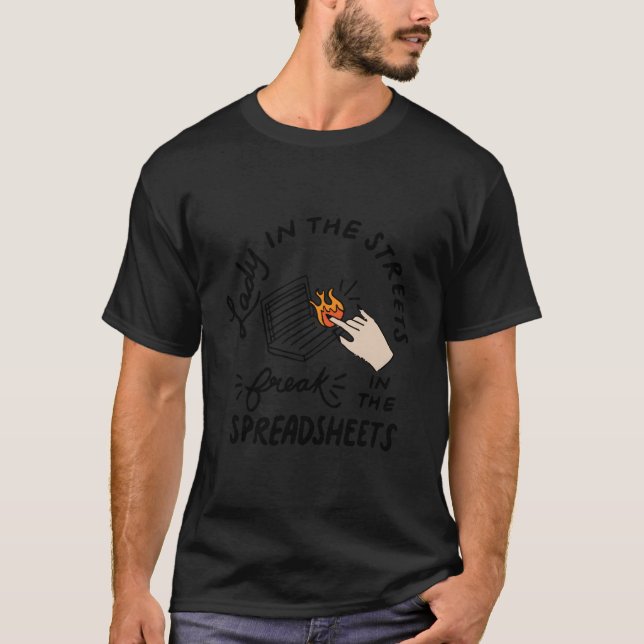 Camiseta Dama Nas Ruas Loura Nas Planilhas (Frente)