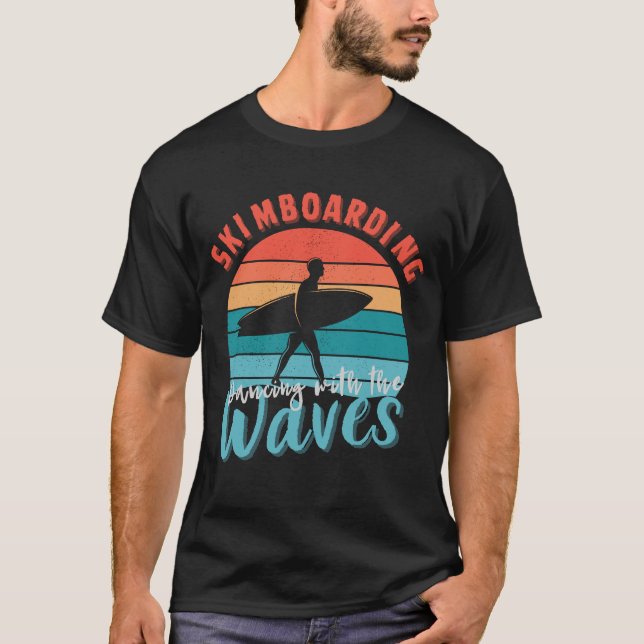 Camiseta Dança de skimboard com ondas (Frente)