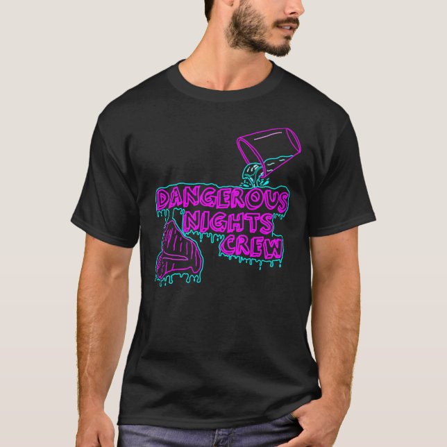 Camiseta Dangerous Nights Crew (I Think You Should Leave)   (Frente)