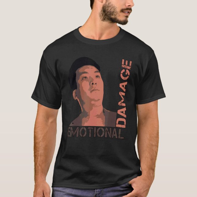 Camiseta Danos Emocionais Estereótipos Asiáticos A Cara Asi (Frente)
