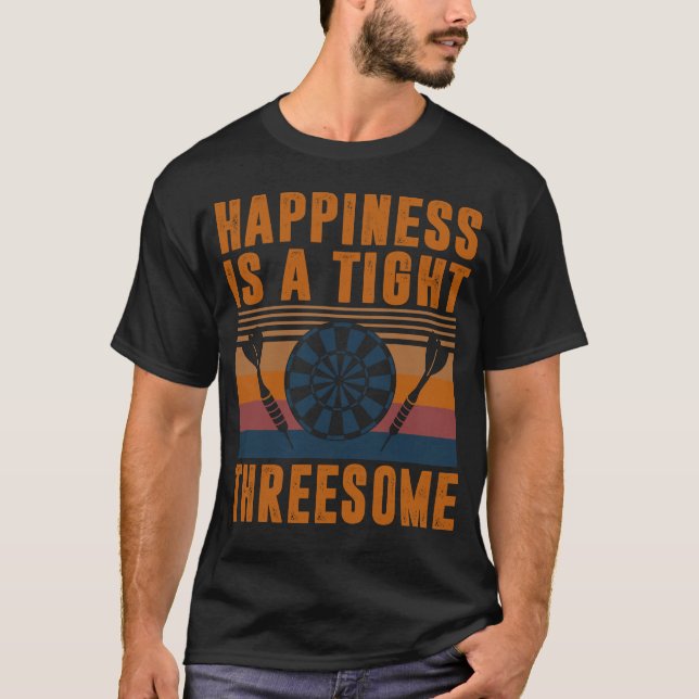Camiseta Dardos Felicidade Divertida é um Clube Íntimo de T (Frente)