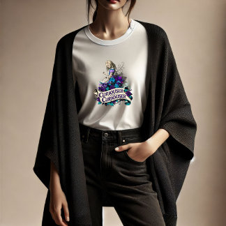 Camiseta Dark Alice Curiouser and Curiouser