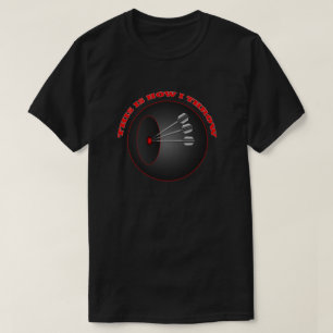 Camiseta Darts How i Throw Mens Basic Black T shirt