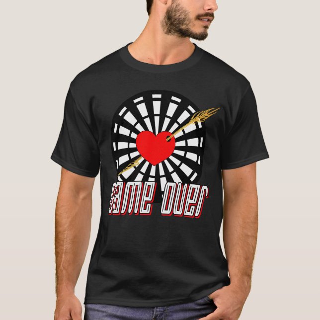 Camiseta Dartscheibe mit Pfeil im Herz Game over (Frente)
