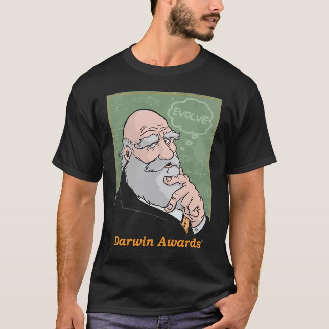 Camiseta Darwin: Evolua o T - preto (Frente)