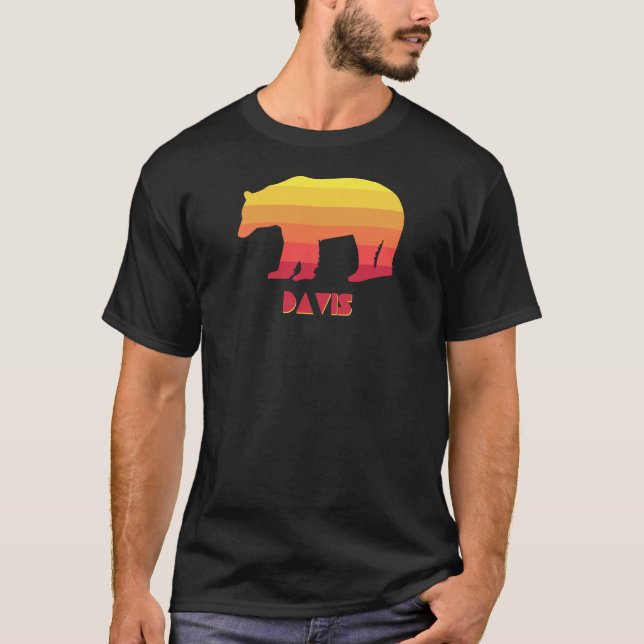 Camiseta Davis West Virginia Rainbow Bear (Frente)