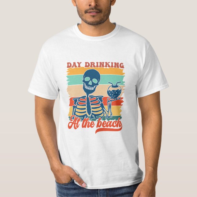 Camiseta 'Day bebendo at Beach", Summer design (Frente)