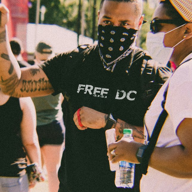 Camiseta DC Livre DC DC (Criador carregado)