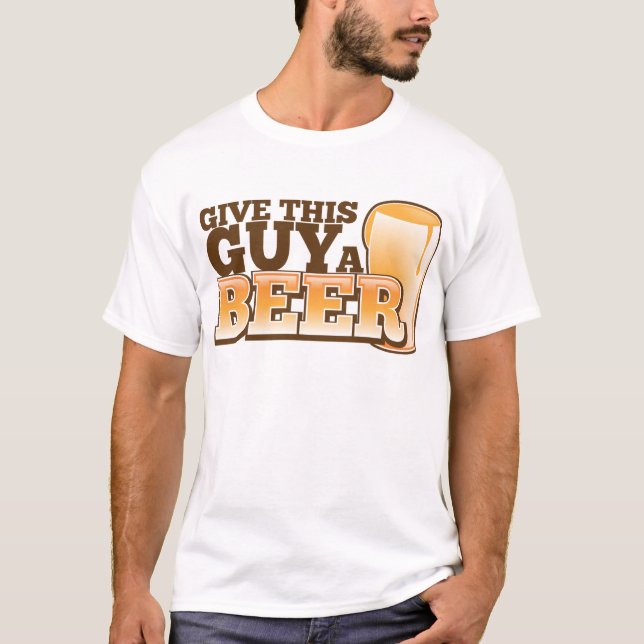 Camiseta Dê a esta Cara uma cerveja ND (Frente)