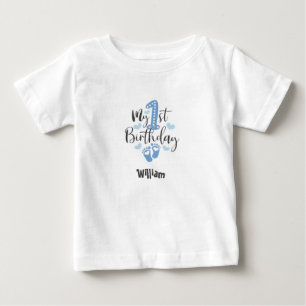 Camiseta de Aniversário de Um Ano Bebê Passos Pequ