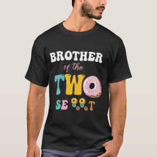 Camiseta De Aniversário Do Irmão Dos Dois Donuts D