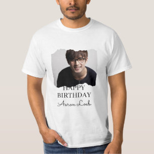Camiseta de aniversário feliz minimalista