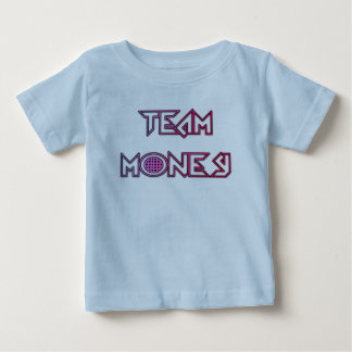 Camiseta de bebê à venda.