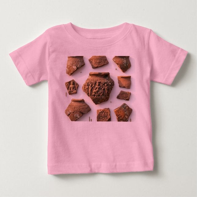 Camiseta de Bebê com Padrão de Artefato de Pedra A (Frente)