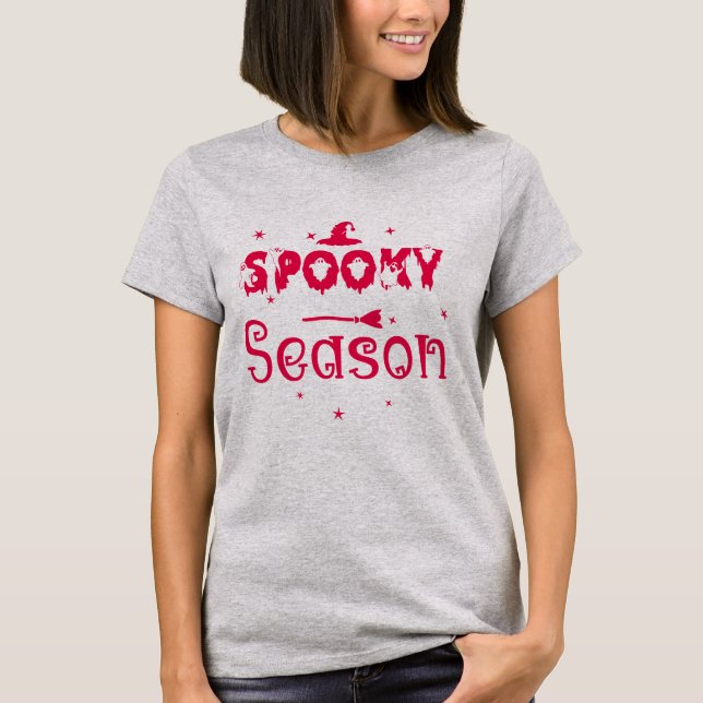Camiseta de Chapéu de Bruxa da Temporada Assustado (Frente)
