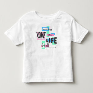 Camiseta de criança com uma mensagem pró-vida.