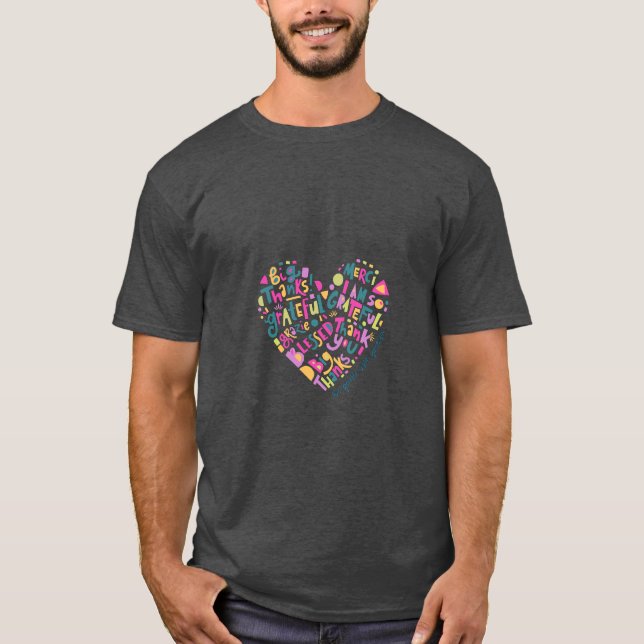 Camiseta de Design de Coração: Combinação de Amor  (Frente)