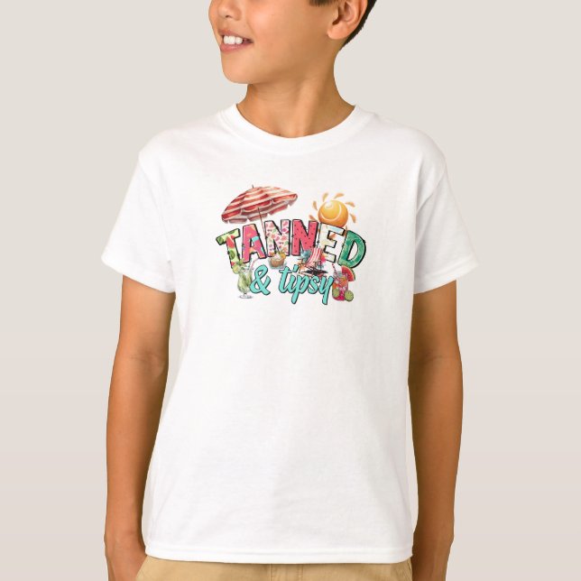 Camiseta de Diversão Bronzeada e Alegria de Verão  (Frente)