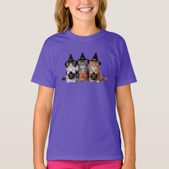 Camiseta de Gatinhos Fofos no Dia das Bruxas (Frente)
