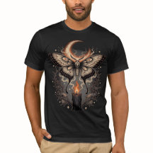 Camiseta de Halloween com Mariposa Gótica e Lua