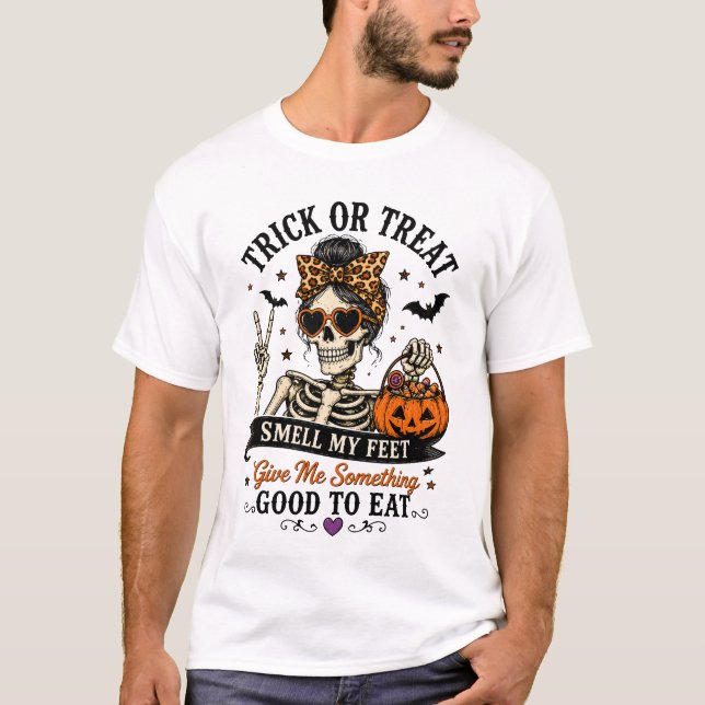 Camiseta de Halloween - Truque ou Trate, Cheire Me (Frente)