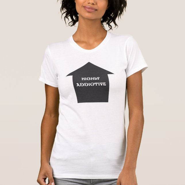 Camiseta de logotipo feminino ALTAMENTE ADDICTIVA (Frente)