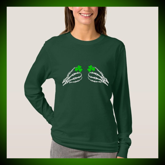 Camiseta de mãos sugestivas e ofensivas irlandesas (Criador carregado)