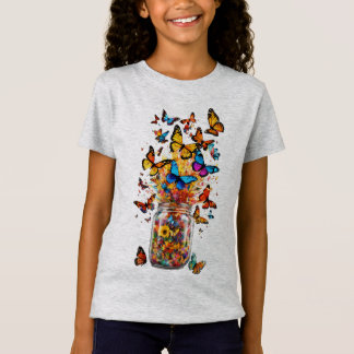 Camiseta de menina com borboletas