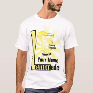 Camiseta de Modelo com limonada doce