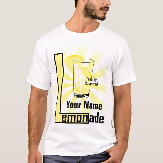 Camiseta de Modelo com limonada doce (Frente)