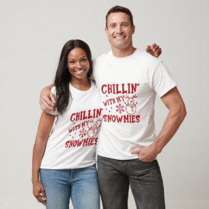 Camiseta de Natal 'Relaxando Com Meus Snomies'