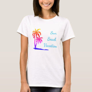 Camiseta de palmeira colorida de férias em praia d