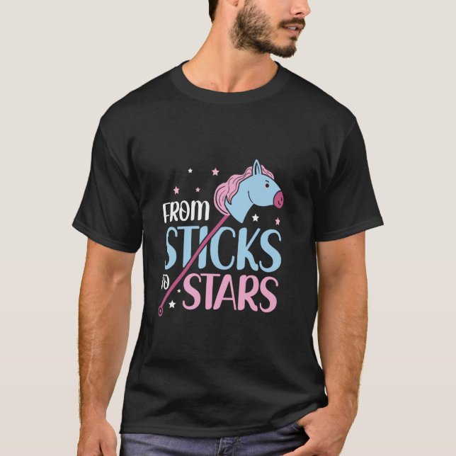 Camiseta De Paus a Estrelas - Cavalgada de Hobby Horse (Frente)