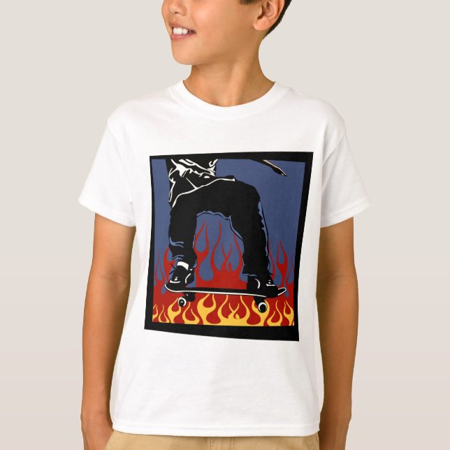 Camiseta de skate flamejante (Frente)