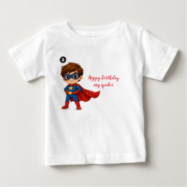Camiseta de super-herói de aniversário para crianç