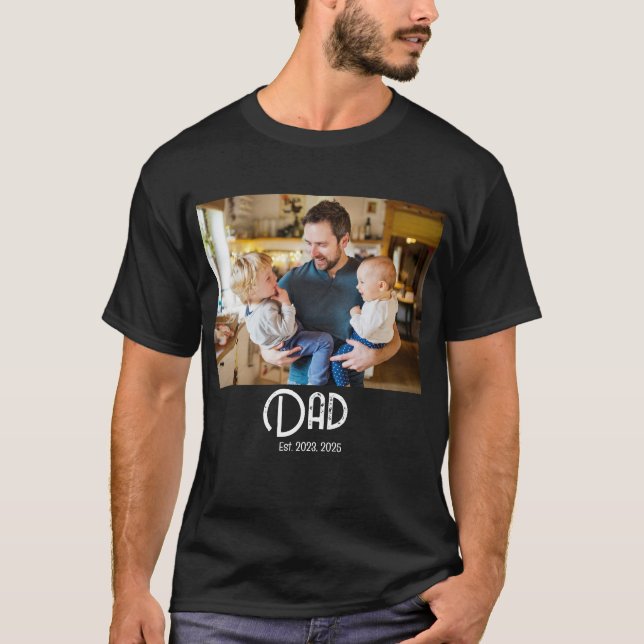 Camiseta de texto Grunge Estabelecido pelo Pai (Frente)