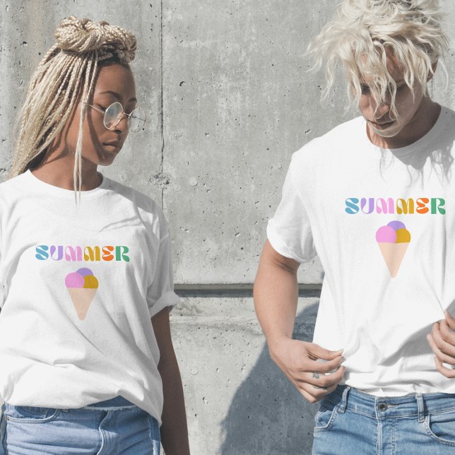 camiseta de tipografia moderna de sorvete de verão (Criador carregado)