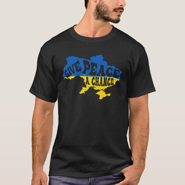 Camiseta Dê Uma Oportunidade À Paz Com O Mapa De Bandeiras  (Frente)