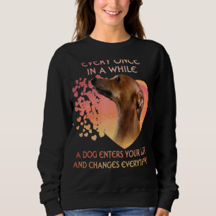 Camiseta De Vez Em Quando Um Greyhound Entra Em Você