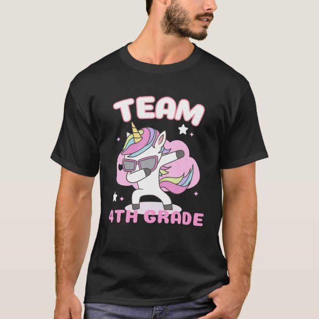Camiseta De Volta À Equipe Da Escola Na Praça Unicórn Do 4º (Frente)