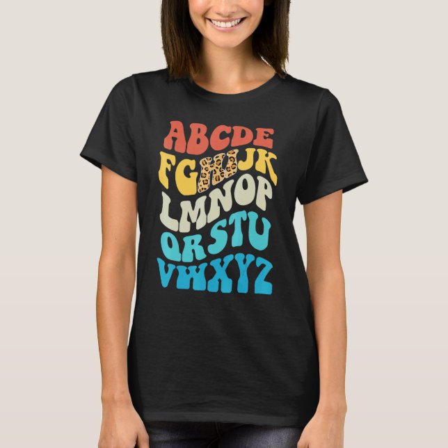 Camiseta De Volta À Escola Alphabet Pre-K Kindergarten Teac (Frente)