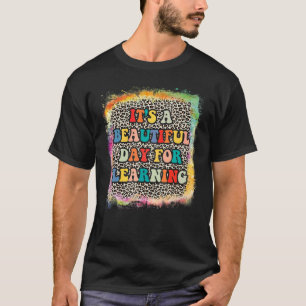 Camiseta De volta à escola é um belo dia para aprender o Le