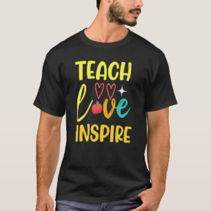 Camiseta De Volta à Escola Ensine Amor Inspire Professores