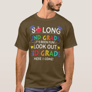 Camiseta De volta à escola há tanto tempo que o segundo foi