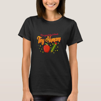 Camiseta De Volta às Boas Escolas Dia de Ensinar Humanos Co