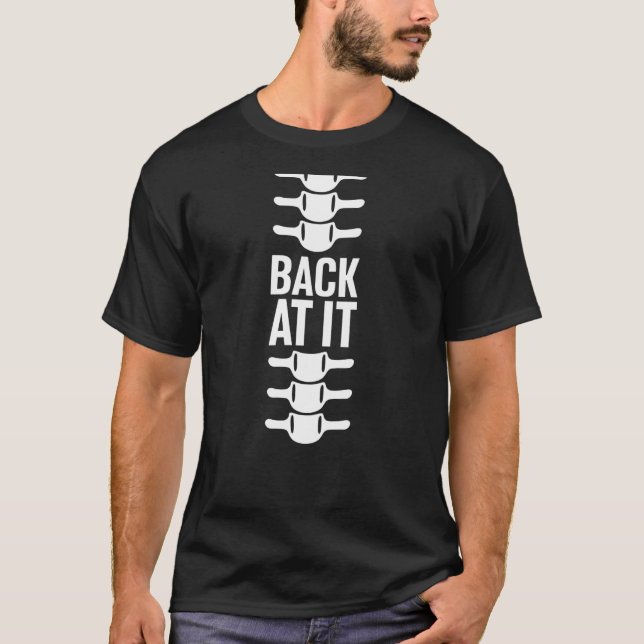 Camiseta De Volta Engraçada Scoliose De Recuperação De Ciru (Frente)
